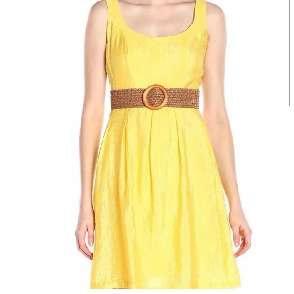 Womens Nine West Bright Yellow Sleeveless
Burnout Fit & Flare Dress Size - Sz 8